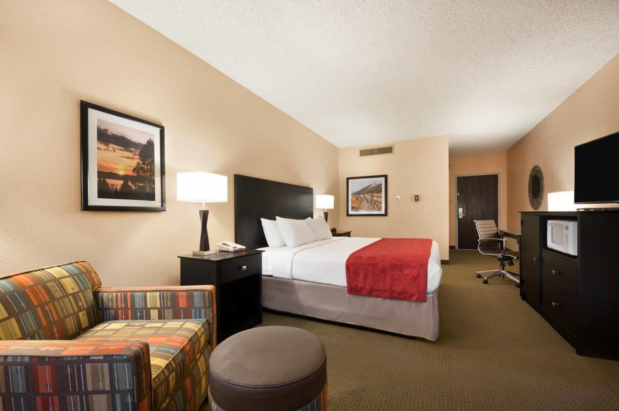 Red Lion Hotel