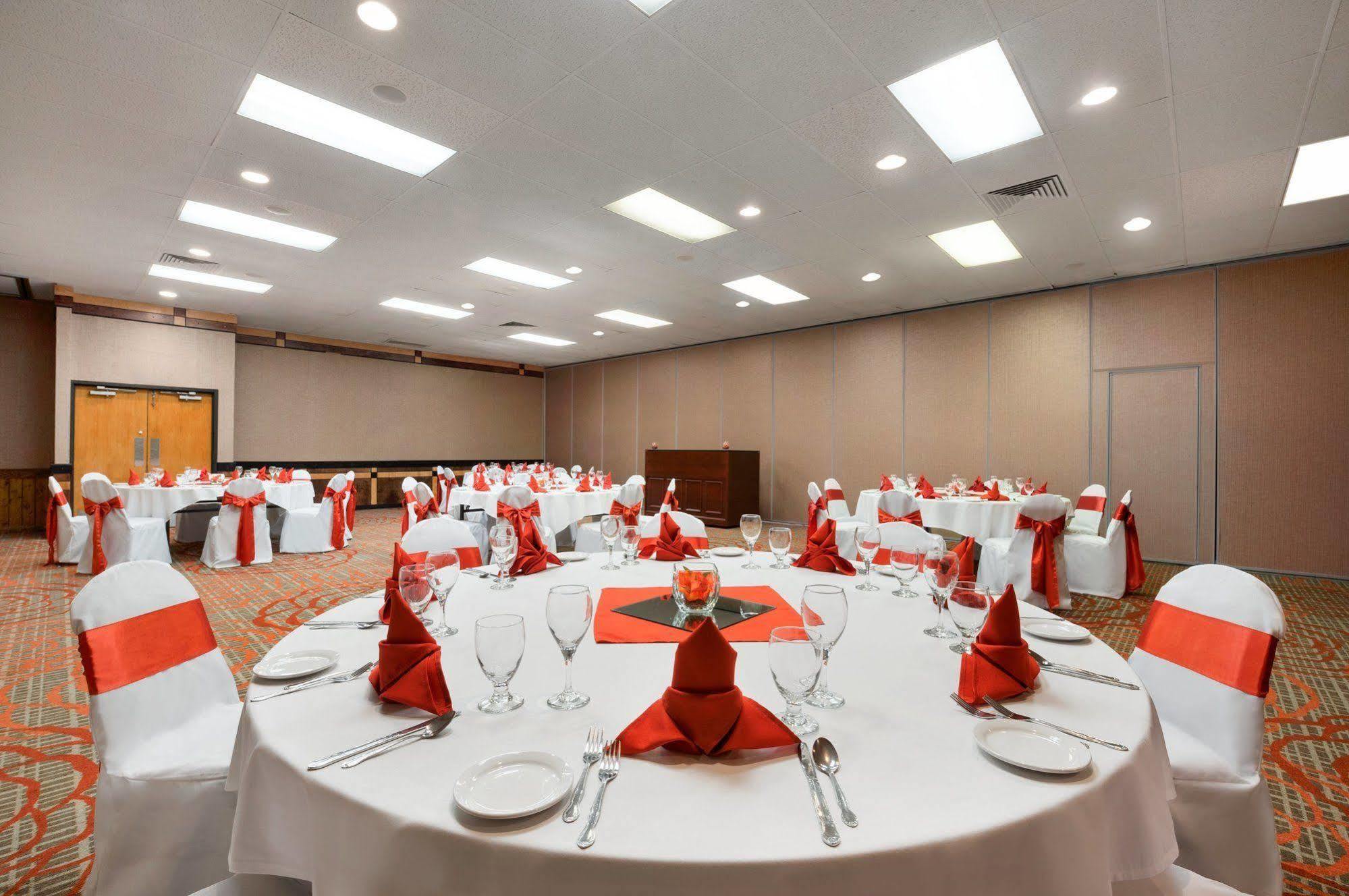 Hotel Red Lion Gillette