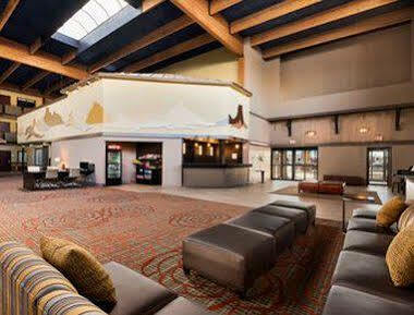 Red Lion Hotel